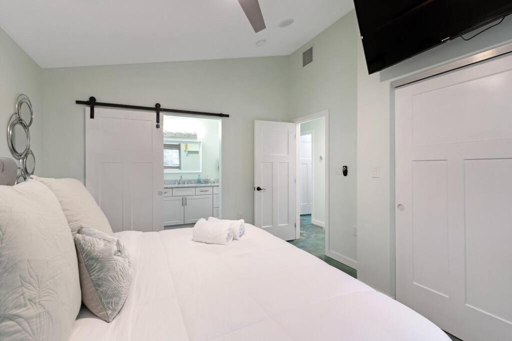Heated Pool I Soundproof Home I Firepit I 630Mbps Hollywood Esterno foto