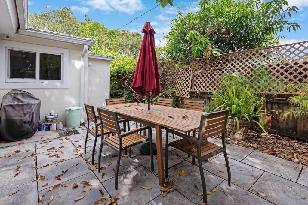 Heated Pool I Soundproof Home I Firepit I 630Mbps Hollywood Esterno foto