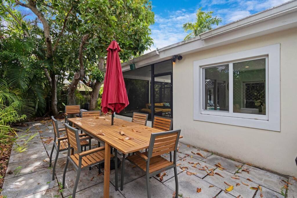 Heated Pool I Soundproof Home I Firepit I 630Mbps Hollywood Esterno foto