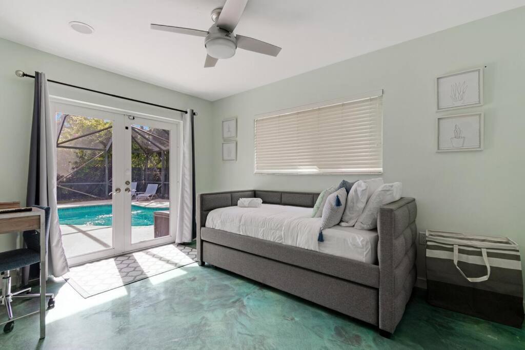 Heated Pool I Soundproof Home I Firepit I 630Mbps Hollywood Esterno foto